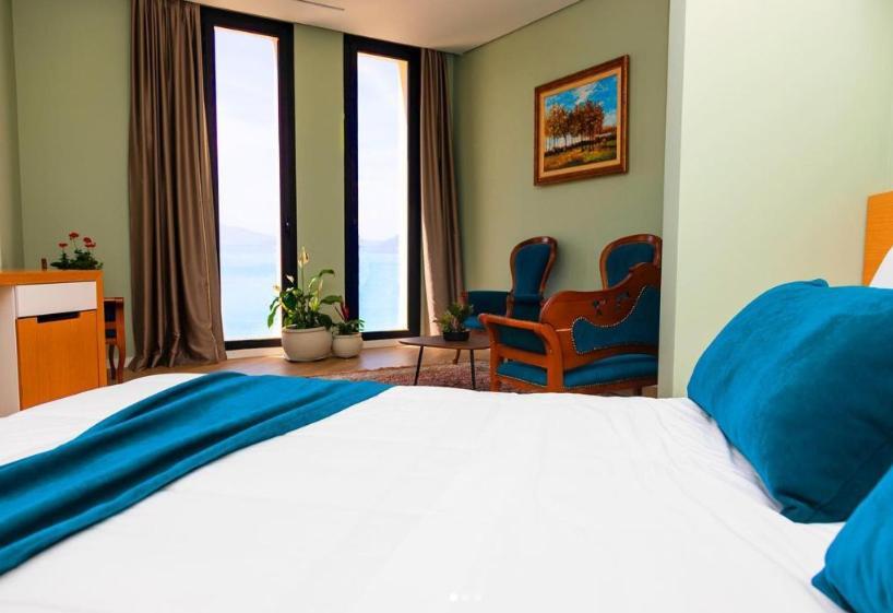Hotel Bologna Vlorë Eksteriør billede