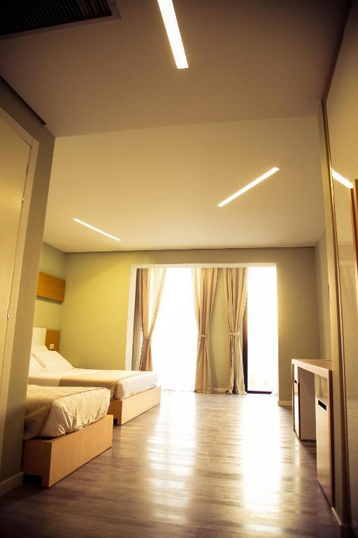 Hotel Bologna Vlorë Eksteriør billede